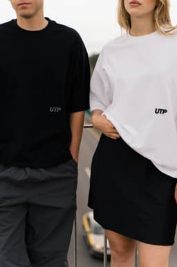 Футболка «UTP» Черная — фото 2